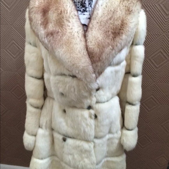 Vintage Rabbit fur coat - Picture 4 of 7